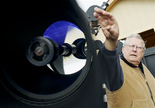 Amateur astronomer